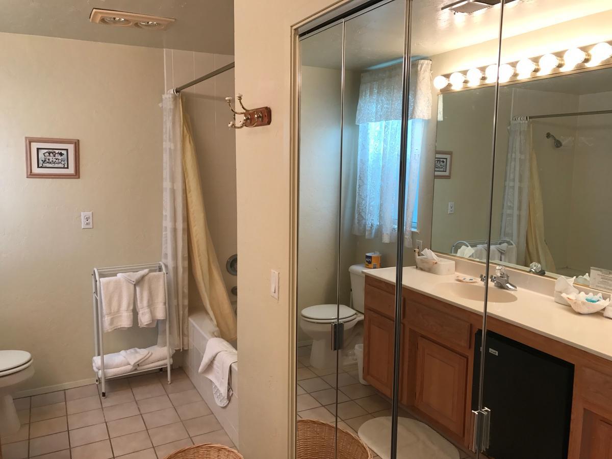 Captain'S Cove Inn Cambria Bagian luar foto
