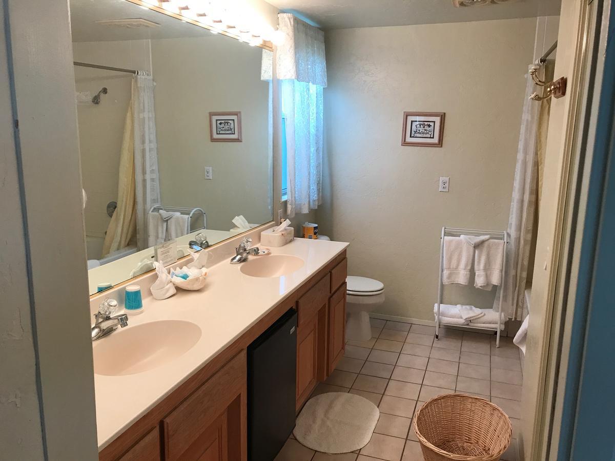 Captain'S Cove Inn Cambria Bagian luar foto