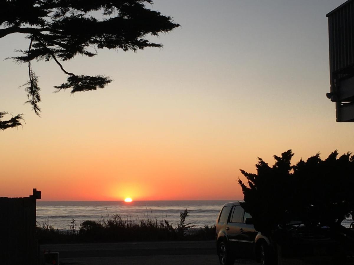 Captain'S Cove Inn Cambria Bagian luar foto